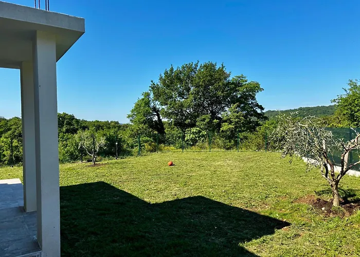 Oak Valley