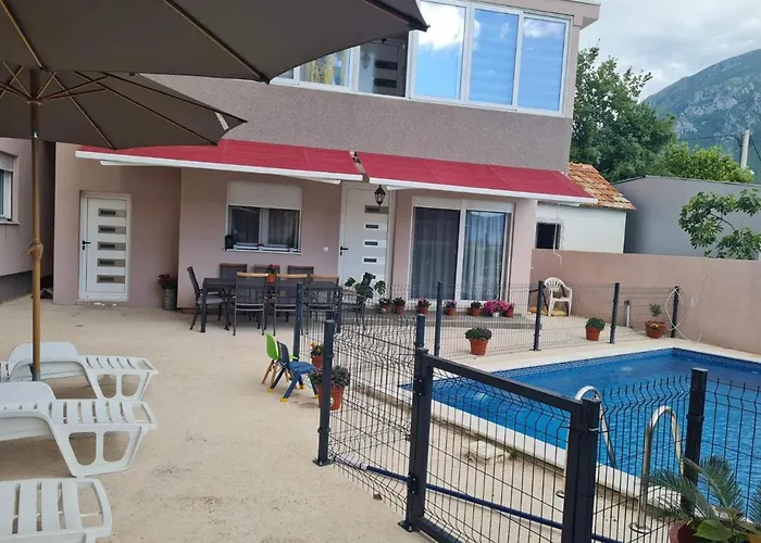 Villa Passaggio Private Pool & Tranquil Stay Near The Sea